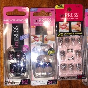 ImPRESS stick on manicure: Vintage and edgy styles